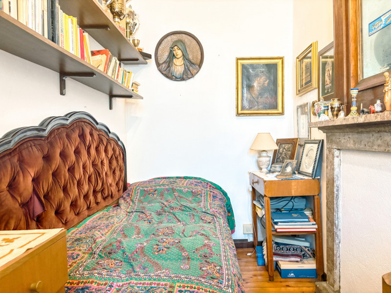 Detached house for sale on the Island of San Giulio, a unique opportunity
