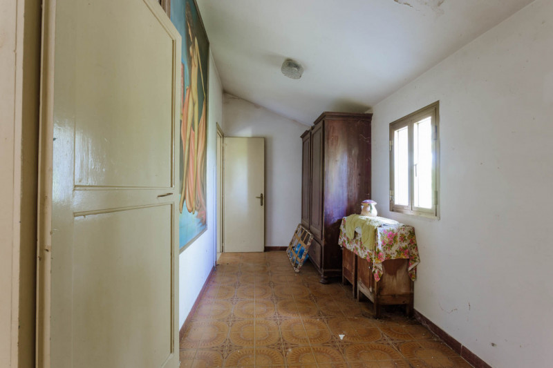 Tra le campagne silenziose di Prà D’Este, dove la natura scandisce ancora i ritmi della giornata,...