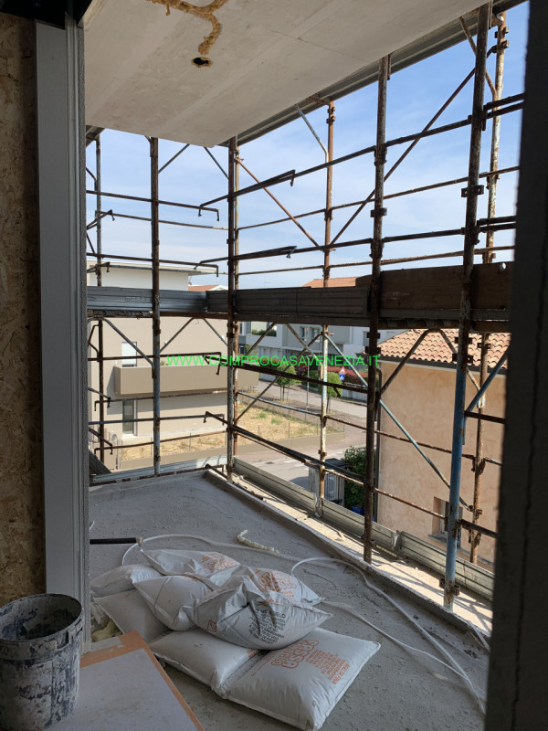 PREGANZIOL CENTRO appartamento pentalocale esclusivo. Proponiamo una straordinaria opportunità: s...