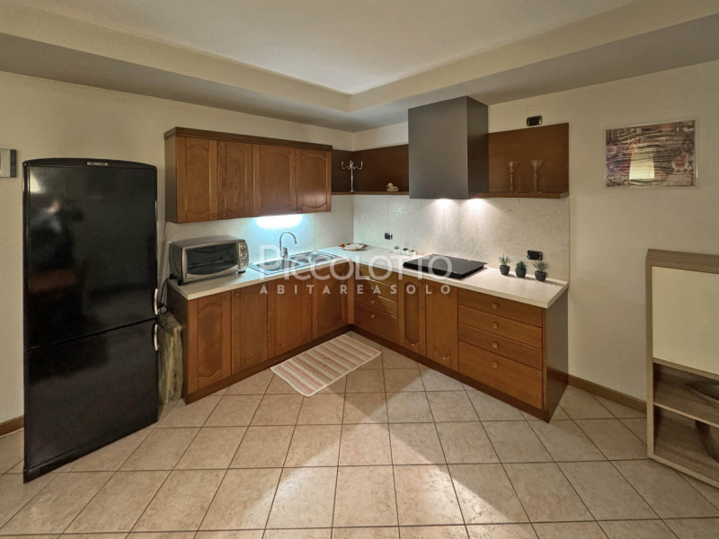 Rif. V5304 - Villa bifamiliare in vendita situata a Fonte, in zona tranquilla vicina ai servizi.
...