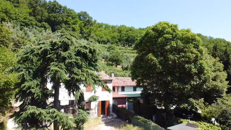 Se stai cercando una casa con un panorama spettacolare e in una delle zone più belle di Galzigann...