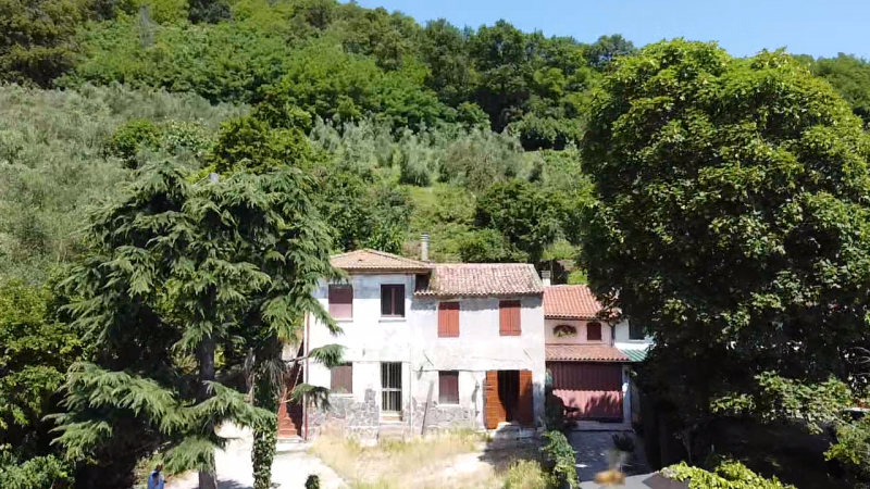 Se stai cercando una casa con un panorama spettacolare e in una delle zone più belle di Galzigann...