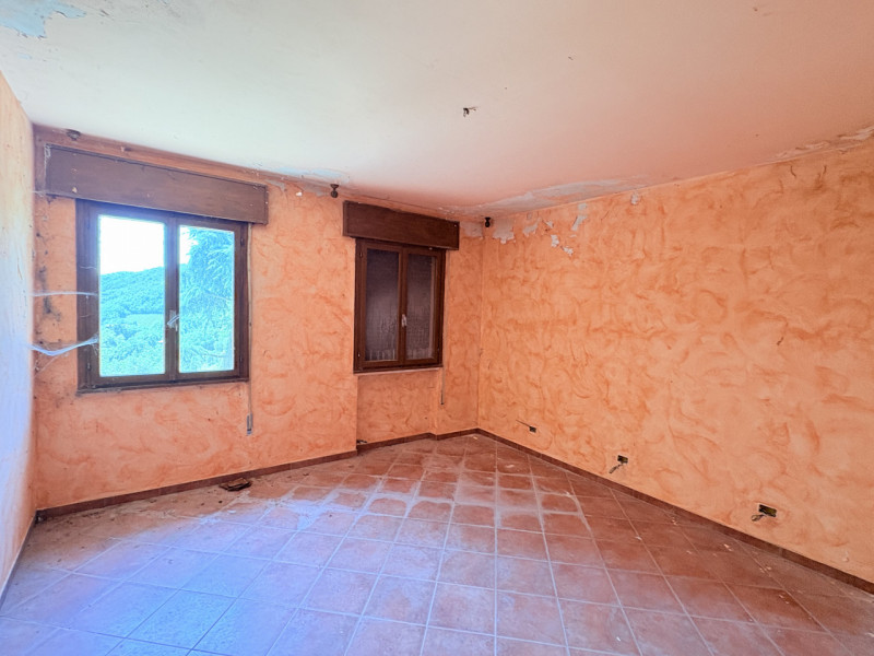 Se stai cercando una casa con un panorama spettacolare e in una delle zone più belle di Galzigann...