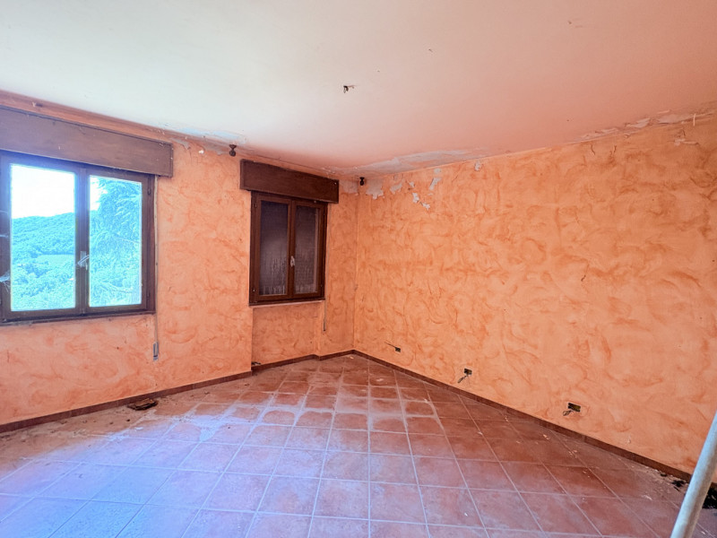 Se stai cercando una casa con un panorama spettacolare e in una delle zone più belle di Galzigann...