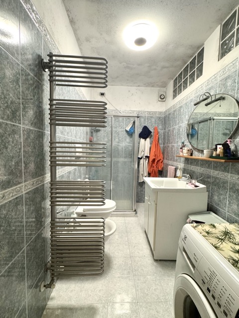 CASA AFFIANCATA RISTRUTTURATA DI TESTA

Trattative riservate Immobiliare Unica Colceresa via Marc...