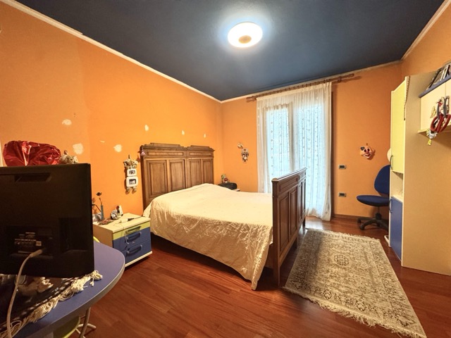 CASA AFFIANCATA RISTRUTTURATA DI TESTA

Trattative riservate Immobiliare Unica Colceresa via Marc...