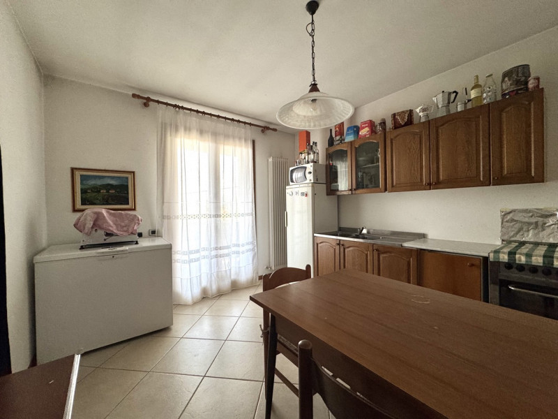 CASA AFFIANCATA RISTRUTTURATA DI TESTA

Trattative riservate Immobiliare Unica Colceresa via Marc...