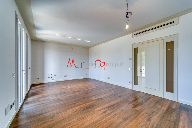 SARMEOLA di RUBANO: Affittasi prestigioso Ufficio inserito in palazzina di due unità di nuova cos...