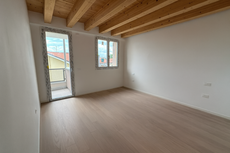 All’interno di una raffinata residenza di nuova edificazione, appartamento al secondo piano con a...