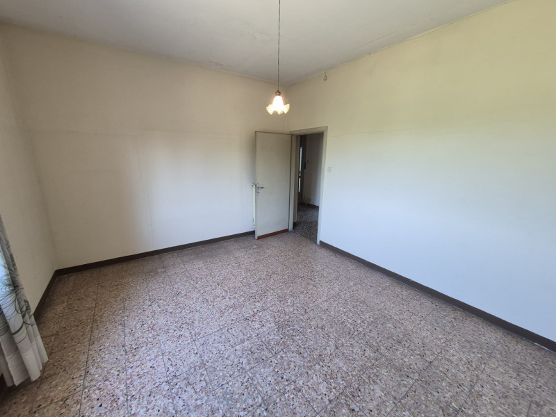 Vo' (PD), appena fuori dal centro del paese, in direzione di Carbonara di Rovolon, proponiamo in ...