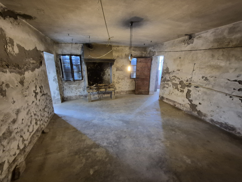 Vo' (PD), appena fuori dal centro del paese, in direzione di Carbonara di Rovolon, proponiamo in ...