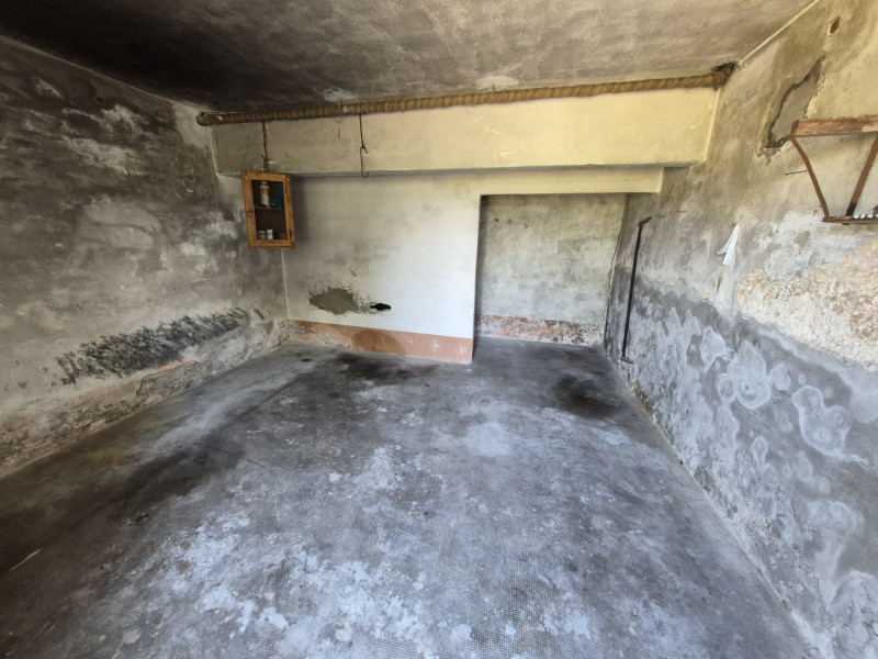 Vo' (PD), appena fuori dal centro del paese, in direzione di Carbonara di Rovolon, proponiamo in ...