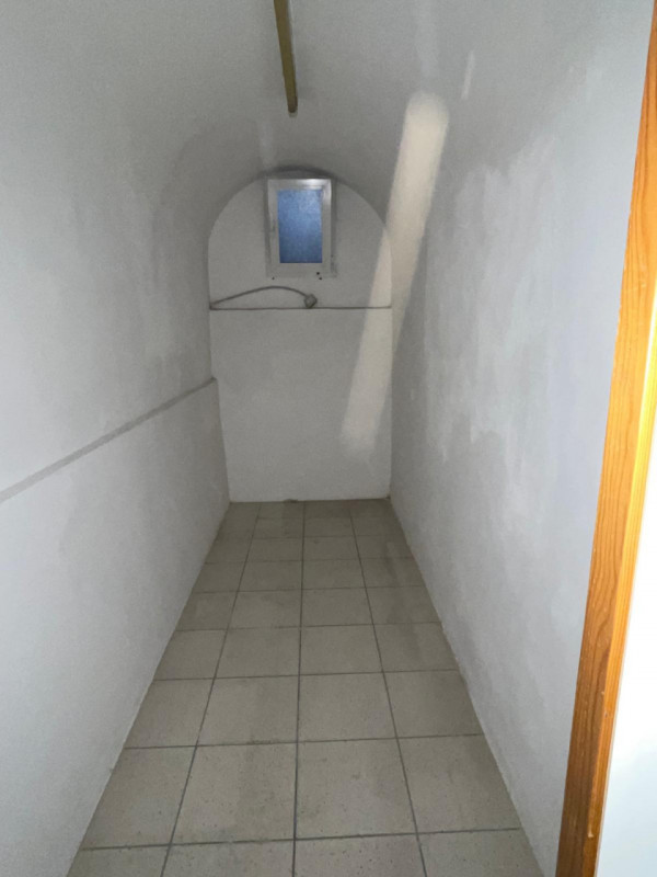 Scopri questa incredibile opportunità di affitto nel cuore di Stra, situato in una zona ad alto p...