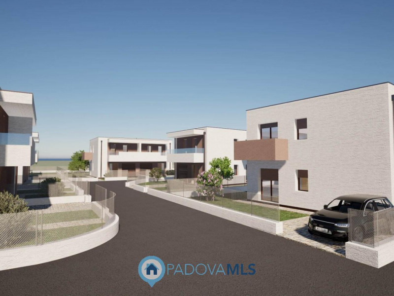 Immobile in esclusiva al Gruppo Padova MLS
Proponiamo in prenotazione una splendida villa bifamil...