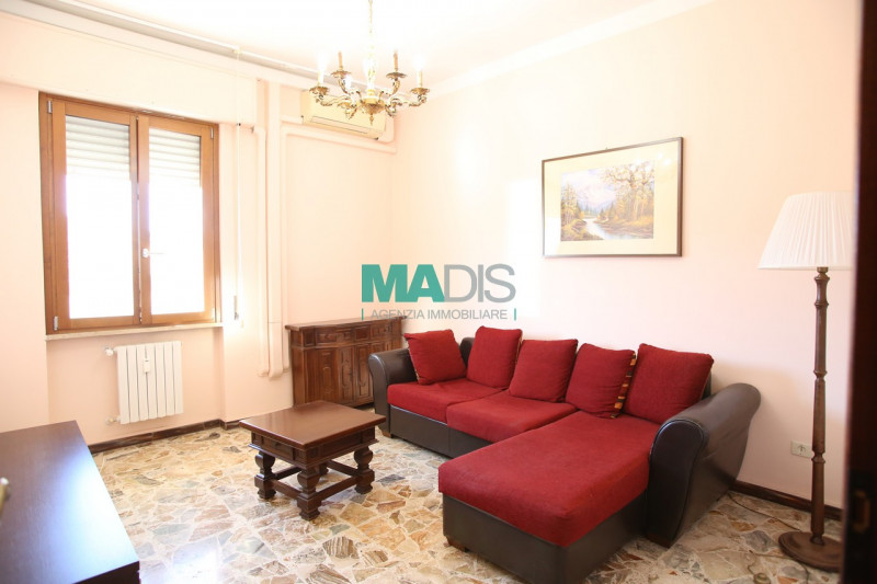 Prato Vendita Appartamento trilocale