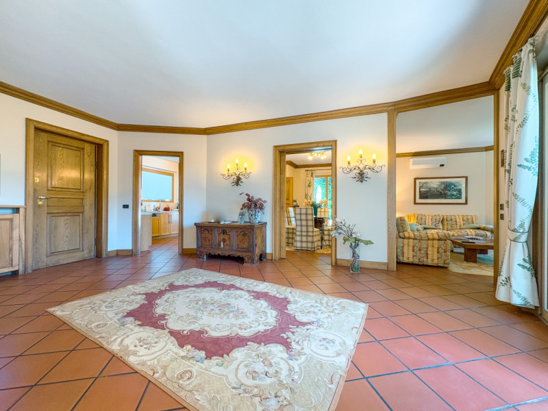 Villa for sale in Oleggio Castello, with pool
