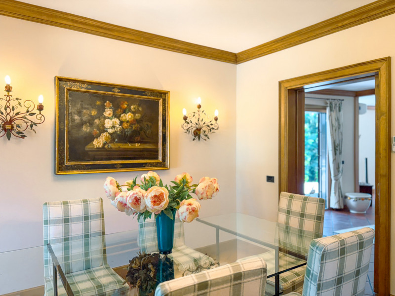 Villa for sale in Oleggio Castello, with pool