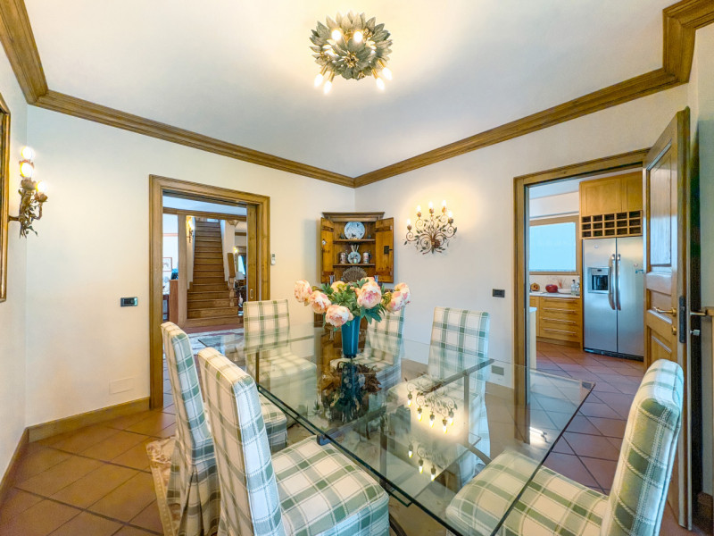 Villa for sale in Oleggio Castello, with pool