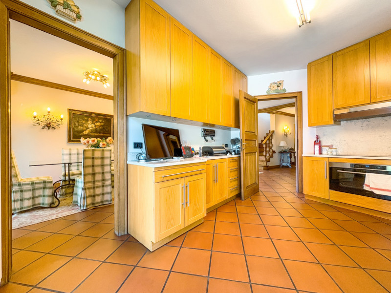 Villa for sale in Oleggio Castello, with pool