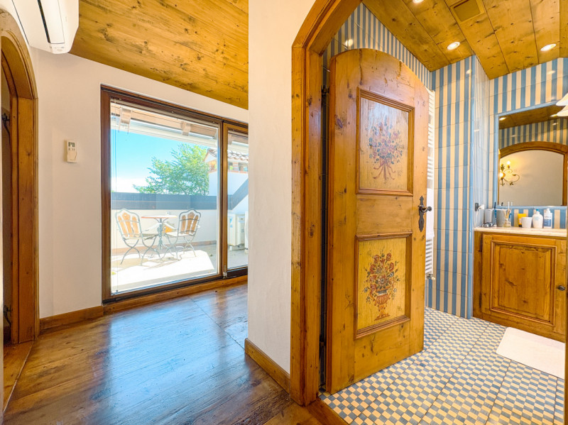 Villa for sale in Oleggio Castello, with pool
