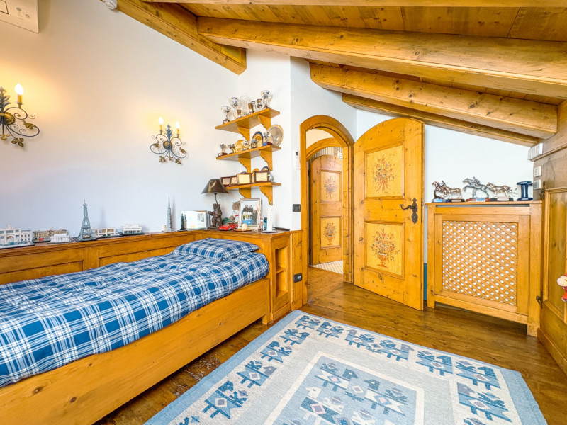 Villa for sale in Oleggio Castello, with pool
