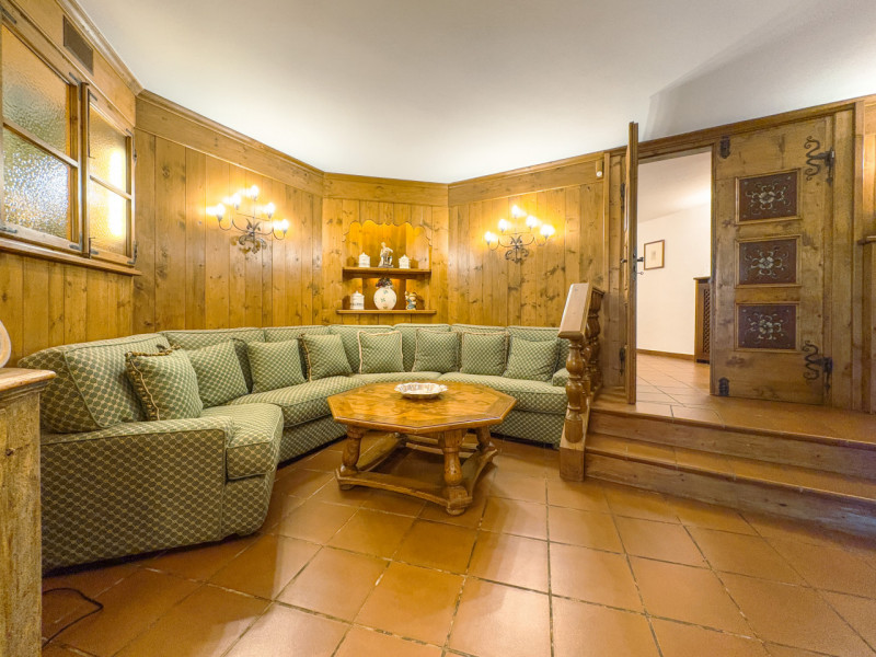 Villa for sale in Oleggio Castello, with pool