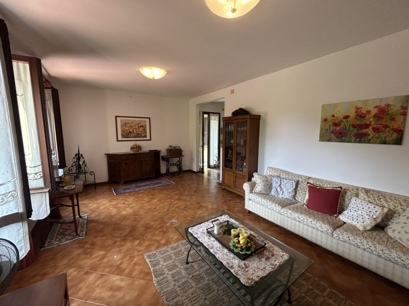 Una residenza immersa nella quiete dei Colli Euganei – spazio, natura e privacy in un contesto un...