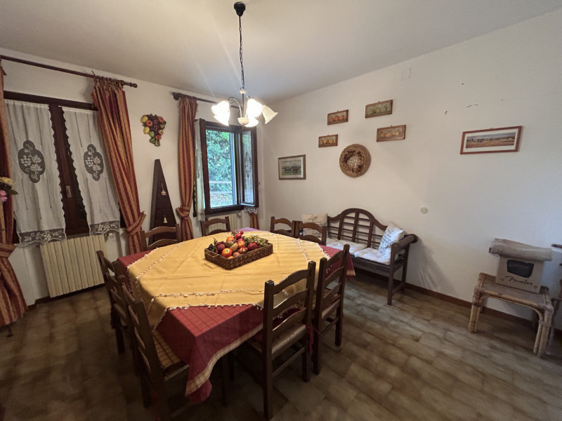 Una residenza immersa nella quiete dei Colli Euganei – spazio, natura e privacy in un contesto un...