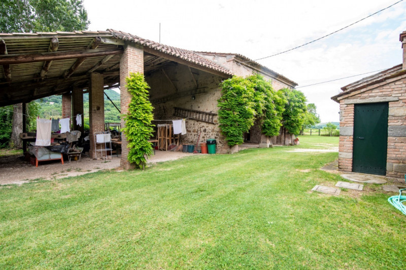 A Baone, nel cuore dei suggestivi Colli Euganei – riconosciuti Patrimonio Unesco – proponiamo in ...