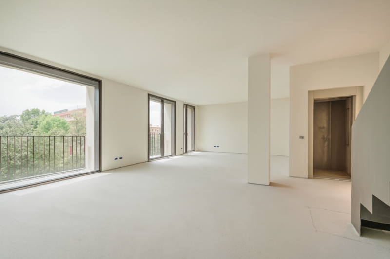 Vivere all’ultimo piano, tra luce, silenzio e design.
In un contesto esclusivo di nuova costruzio...