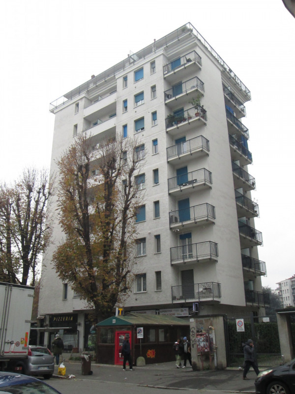 MM1 BANDE NERE in ottimo contesto con portineria e giardino condominiale DISPONIBILE DA SETTEMBRE...