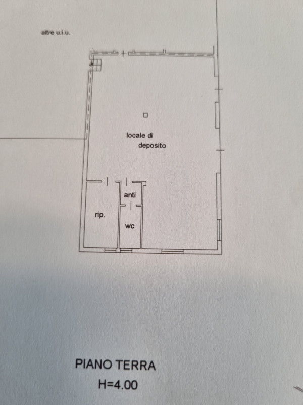 Este (PD), Località Deserto, proponiamo in Vendita particolare struttura formata da una Casa Sing...