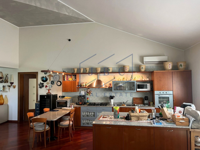 Immergiti in un'oasi di pace e modernità. A Blessaglia di Pramaggiore, in un esclusivo contesto r...