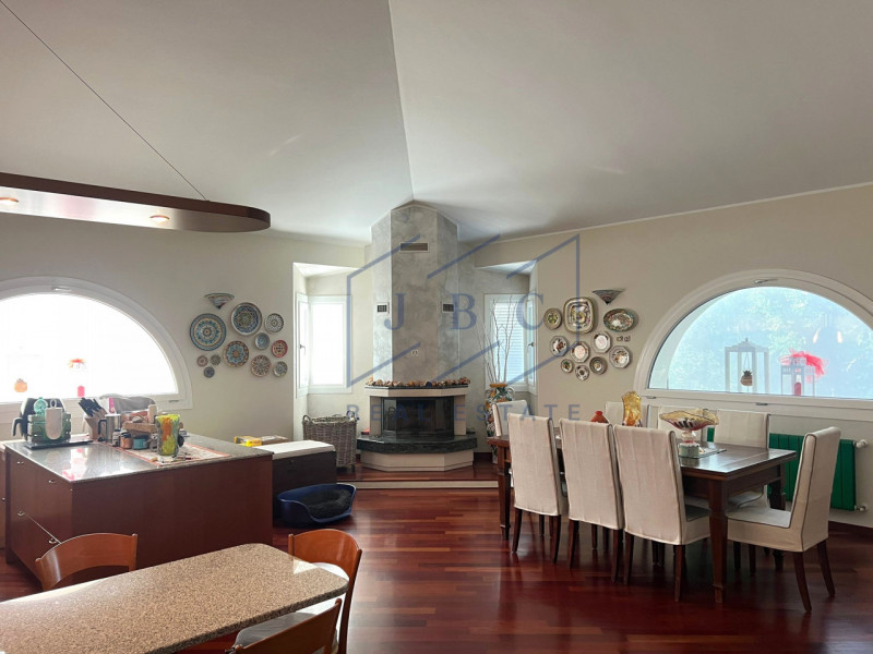 Immergiti in un'oasi di pace e modernità. A Blessaglia di Pramaggiore, in un esclusivo contesto r...