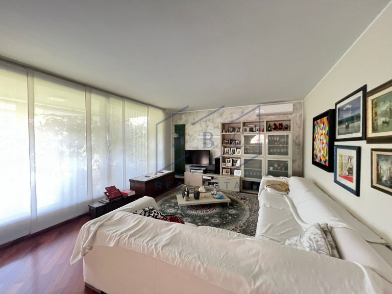 Immergiti in un'oasi di pace e modernità. A Blessaglia di Pramaggiore, in un esclusivo contesto r...