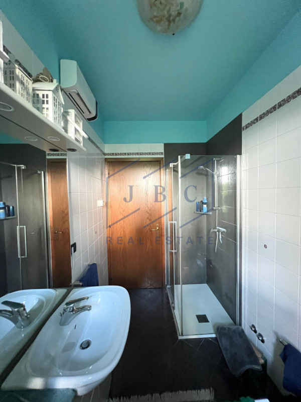 Immergiti in un'oasi di pace e modernità. A Blessaglia di Pramaggiore, in un esclusivo contesto r...