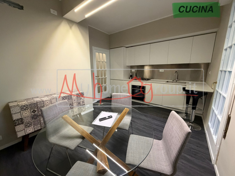 PADOVA ZONA STAZIONE (Rif. AFF650P) 

ITA

Disponibili tre stanze singole in appartamento recente...