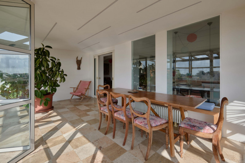 Nella ricercata zona di porta Carlo Alberto, nel cuore del centro storico, STRAORDINARIO ATTICO L...