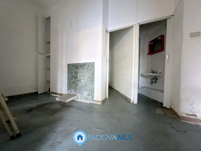 Immobile in esclusiva al Gruppo Padova MLS

PADOVA Piazzale San Giovanni/via Sorio: In posizione ...