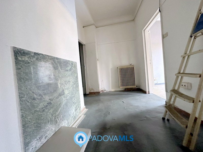 Immobile in esclusiva al Gruppo Padova MLS

PADOVA Piazzale San Giovanni/via Sorio: In posizione ...