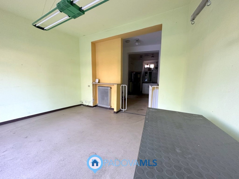 Immobile in esclusiva al Gruppo Padova MLS

PADOVA Piazzale San Giovanni/via Sorio: In posizione ...