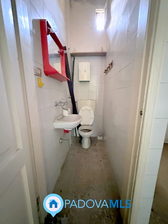 Immobile in esclusiva al Gruppo Padova MLS

PADOVA Piazzale San Giovanni/via Sorio: In posizione ...