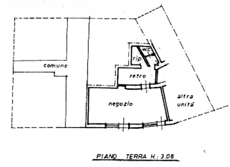 Immobile in esclusiva al Gruppo Padova MLS

PADOVA Piazzale San Giovanni/via Sorio: In posizione ...