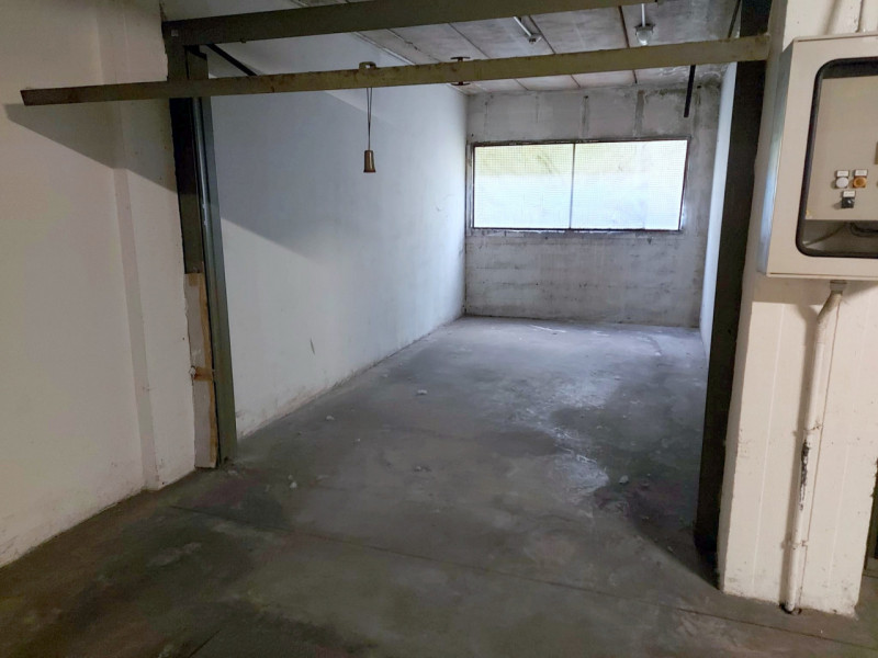 A circa 200 mt. da Prato della valle disponibile garage di circa 13mq (480cm X 267cm).
Garage sit...