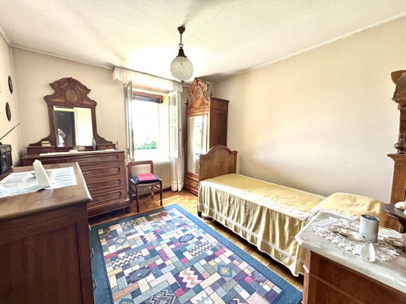 Splendida bifamiliare situata nel cuore di Cappella Maggiore. Questo immobile, con i suoi generos...