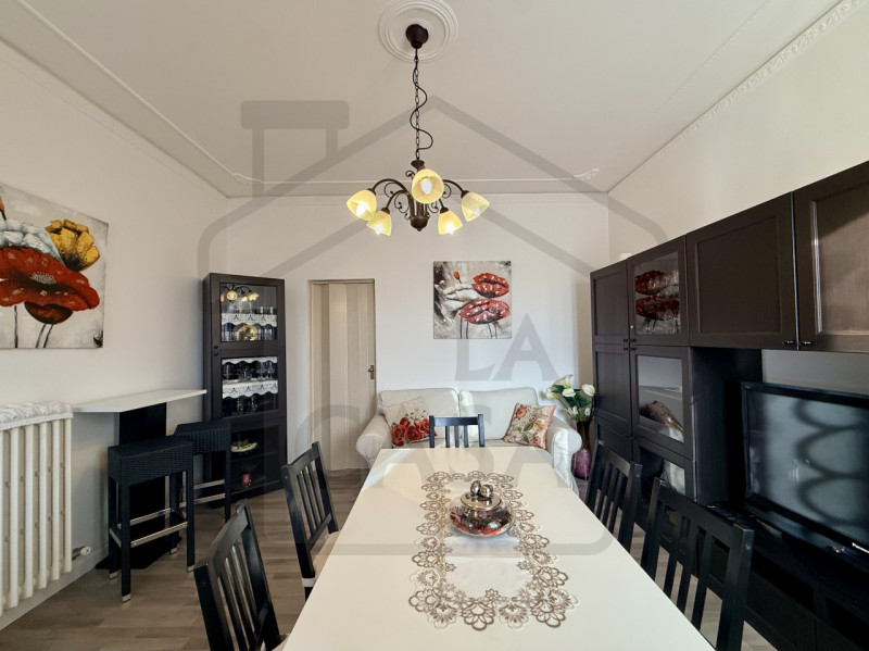 MONTEGROTTO TERME – Immersa nel verde e nella tranquillità del rinomato comune di Montegrotto Ter...