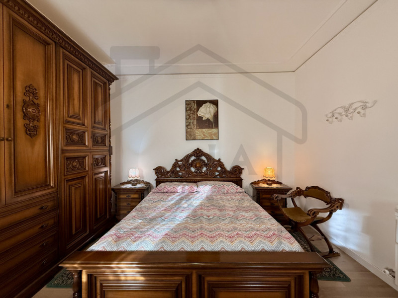 MONTEGROTTO TERME – Immersa nel verde e nella tranquillità del rinomato comune di Montegrotto Ter...