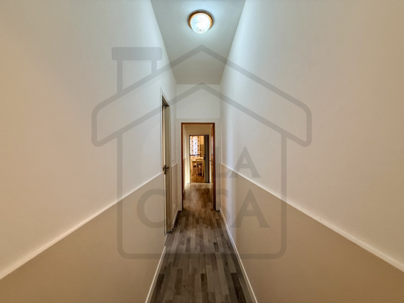 MONTEGROTTO TERME – Immersa nel verde e nella tranquillità del rinomato comune di Montegrotto Ter...