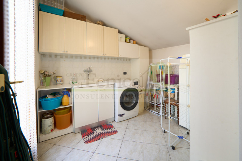 Ampio Appartamento Pentalocale in Vendita a Castel Goffredo - https://images.gestionaleimmobiliare.it/foto/annunci/250611/4535745/800x800/022___-_vb_07009_-_web_wmk_0.jpg 