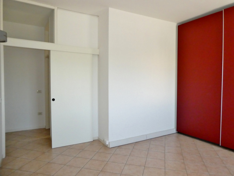 OTTIMO UFFICIO IN RECENTE CONTESTO DIREZIONALE IN ZONA OVEST - Rif. 8259

In zona Cattane, inseri...